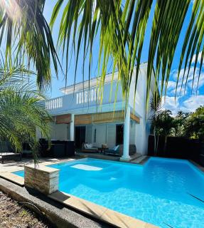 Villa Mahé avec jardin tropical, piscine et vue mer - Saint-Paul - 0