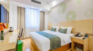 GreenTree Inn Shanghai Jingan Railway Station Xinzha Road Business Hotel - Shanghai - 1