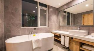 New Beacon Sunyee SPA Hotel - Wuhan - 3