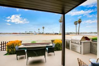 Beachfront Bliss Cozy 1BR Condo with Shared Perks - San Diego - 8