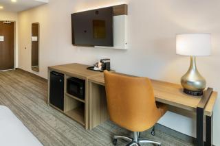 Comfort Inn & Suites - Bradford - 4