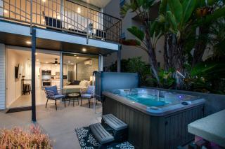 Beachfront Bliss Cozy 1BR Condo with Shared Perks - San Diego - 2