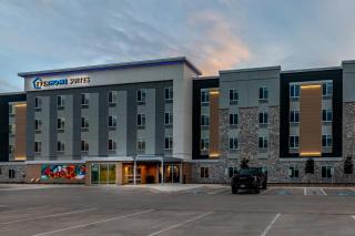Everhome Suites Bastrop - Bastrop - 4