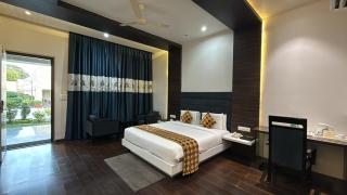 Jhansi Hotel - Jhansi - 7