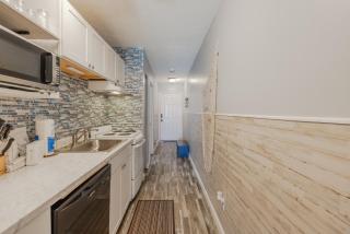 The Turtle House- Quiet complex, 2 BR/ 2 BA - 6