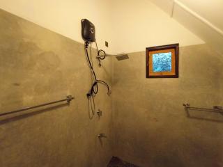 Sunny Hill Villa - 1