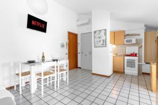 Downtown Peschiera, Easy Home with Wi-Fi and parking - Peschiera del Garda - 7