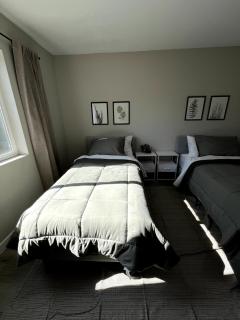 Convenient 2BR 2BA near airport and metrolink - Upland - 3