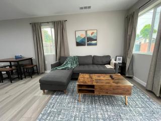 Convenient 2BR 2BA near airport and metrolink - Upland - 2