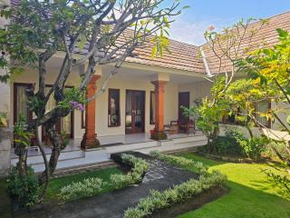 Keke Homestay Sanur - Sanur - 4