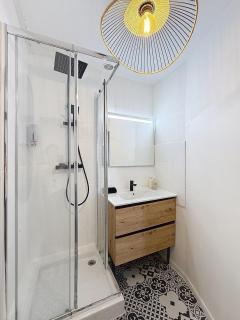 Logement entier appartement T2 Marseille Panier - 1