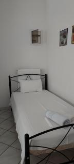 ΕΝΟΙΚΙΑΖΟΜΕΝΑ ΕΠΙΠΛΩΜΕΝΑ ΔΙΑΜΕΡΙΣΜΑτα - 5