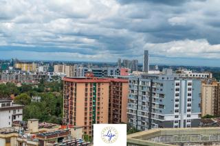 classy studio apartment in kilimani with fully equipped gym and balcony which breathtaking city views - Nairobi - 6