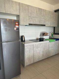 The Clio 2 IOI Resort City, Beside IOI City Mall, beside conezion, opposite hospital serdang , UPM and uniteen - 9