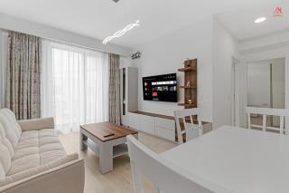 Sky View Apartament Private Underground Parking - Bucharest - 9
