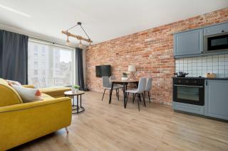 Stylish Apartment with Balcony & Parking Old Town Gdańsk by Noclegi Renters - Danzig - 3