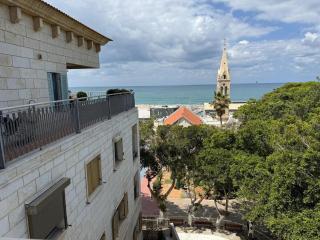 Jaffa Charming Beachfront Studio by Sea N' Rent - Tel Aviv - 2