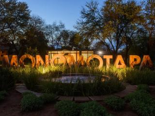 Monomotapa Village @ Legend Golf and Safari Resort - Golders Green - 8