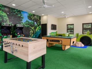 Monomotapa Village @ Legend Golf and Safari Resort - Golders Green - 2