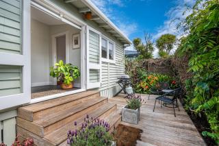 Point Chevalier Life - 5