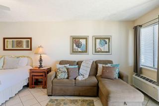 Studio - Lullwater 299 bottom floor No Elevator! - Panama City Beach - 7