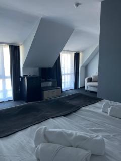 Family Hotel Sunrise - 9