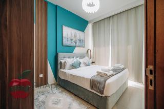 Available for 4 people 1BR near Burj Khalifa - Dubai - 2