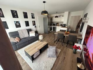 Superbe nid douillet 42m avec balcon et parking - 0