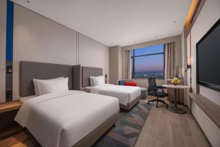 Holiday Inn Express Qingdao City Balcony by IHG - Qingdao - 1