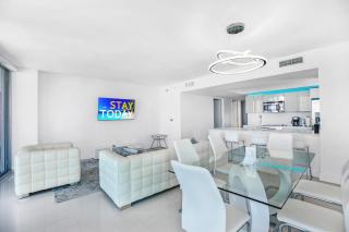 Beachwalk Resort - Waterfront huge 3-Bedroom apartment with direct ocean-view! - Hallandale Beach - 1