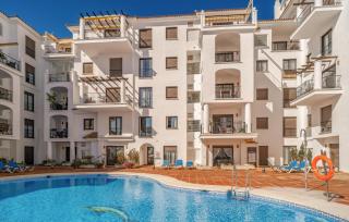 Stunning Apartment In Manilva - Manilva - 2