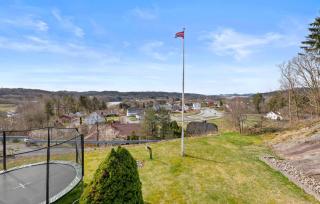 Gorgeous Home In Tveit With Jacuzzi - Tveit - 9