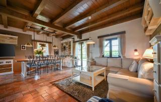 2 Bedroom Amazing Home In Vrtlinovec - Vrtlinovec - 8