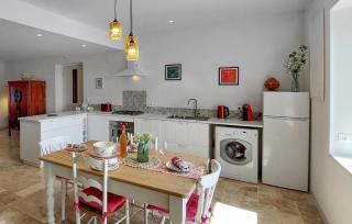 Gorgeous Home In Dognen With Wifi - Dognen - 6