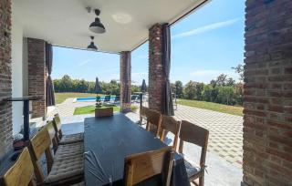 Amazing Home In Pleternica - Pleternica - 2