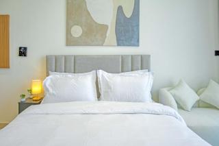 Spacious Studio in Binghatti JVC Modern Living - 2