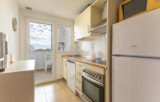 2 Bedroom Beautiful Apartment In Sucina - 6