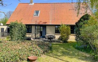 2 Bedroom Awesome Home In Gedser - Gedser - 9