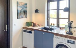 2 Bedroom Awesome Home In Gedser - Gedser - 1