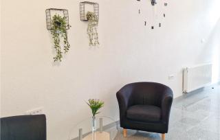 1 Bedroom Awesome Apartment In Vrhovine - Vrhovine - 3
