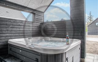 Stunning Home In Glesborg With Jacuzzi - Glesborg - 9