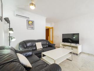Cubo's Apartamento De Lacroix & Pool - Fuengirola - 2