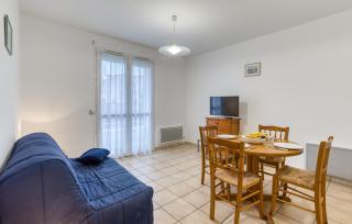 Cozy Apartment In Royan With Wifi - Royan - 8