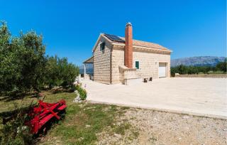 Amazing Home In Pucisca With Lake View - Pučišća - 6