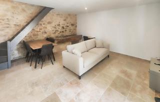 Gorgeous Home In Quarante - Quarante - 8