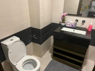 Elegant 1 Bedroom Apartment, The Lofts West Tower, Downtown Dubai By Al sarya Holiday Homes - 9