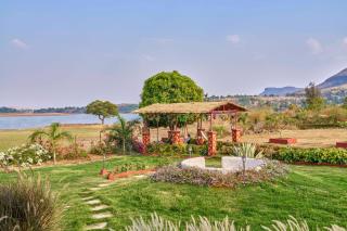 SaffronStays Sarvam - 3bdr wada-inspired pool villa in Igatpuri - Igatpuri - 2