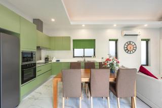 V193 Next-Door Villas 6BR 2 Pools For Group Vibe! - Ban Saiyuan (1) - 2