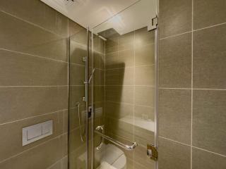 2 BDR in LIV - City Views & Modern Design - 1