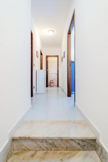 Pool & Panoramic Villa - 9 mins city center - Palermo - 2